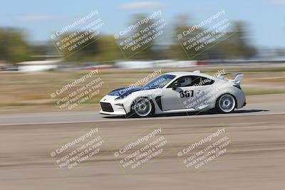 media/Oct-04-2025-OnGrid (Sat) [[44bd565ffa]]/Purple Group/Grapevine/